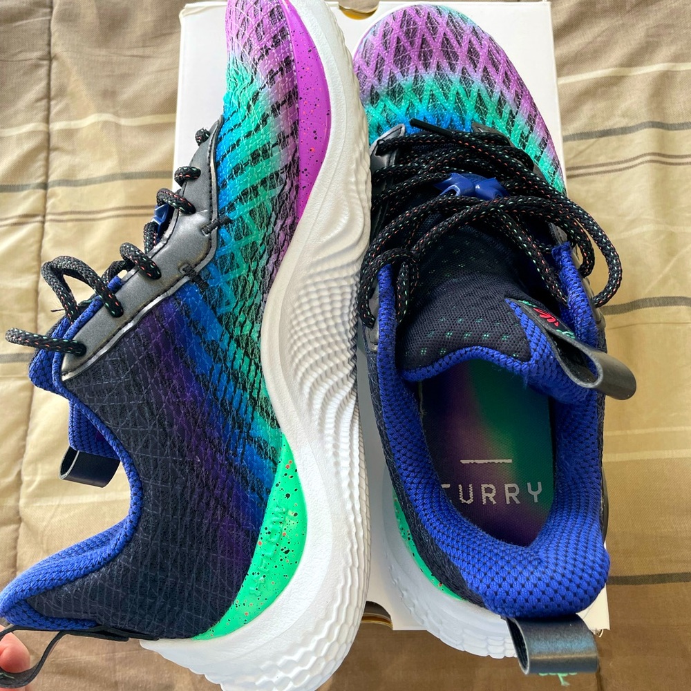 Great condition Curry 10 Northern Lights
